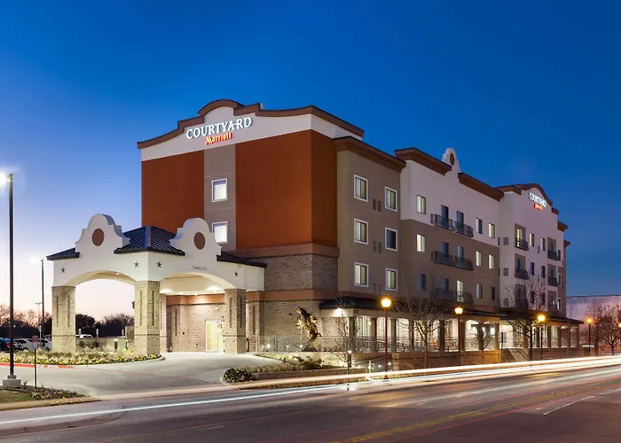 Hotel Courtyard By Marriott Fort Worth Historic Stockyards