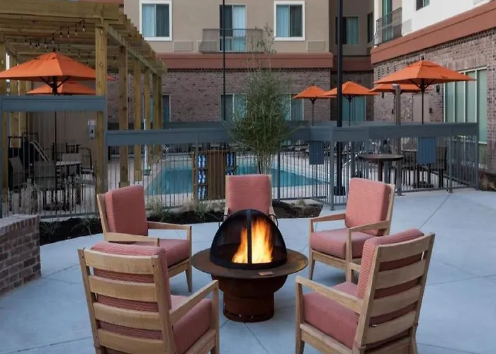Hotel Courtyard By Marriott Fort Worth Historic Stockyards 3*